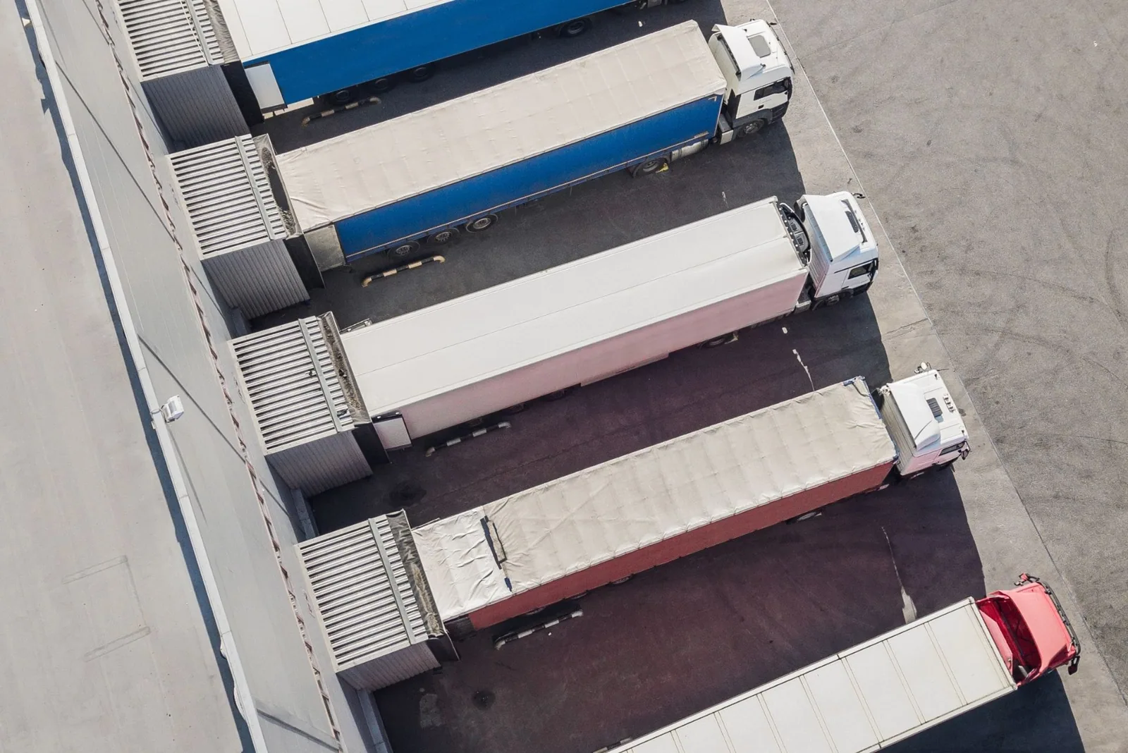 Roofing for Logistics and 3PL Operators in Medford, OR