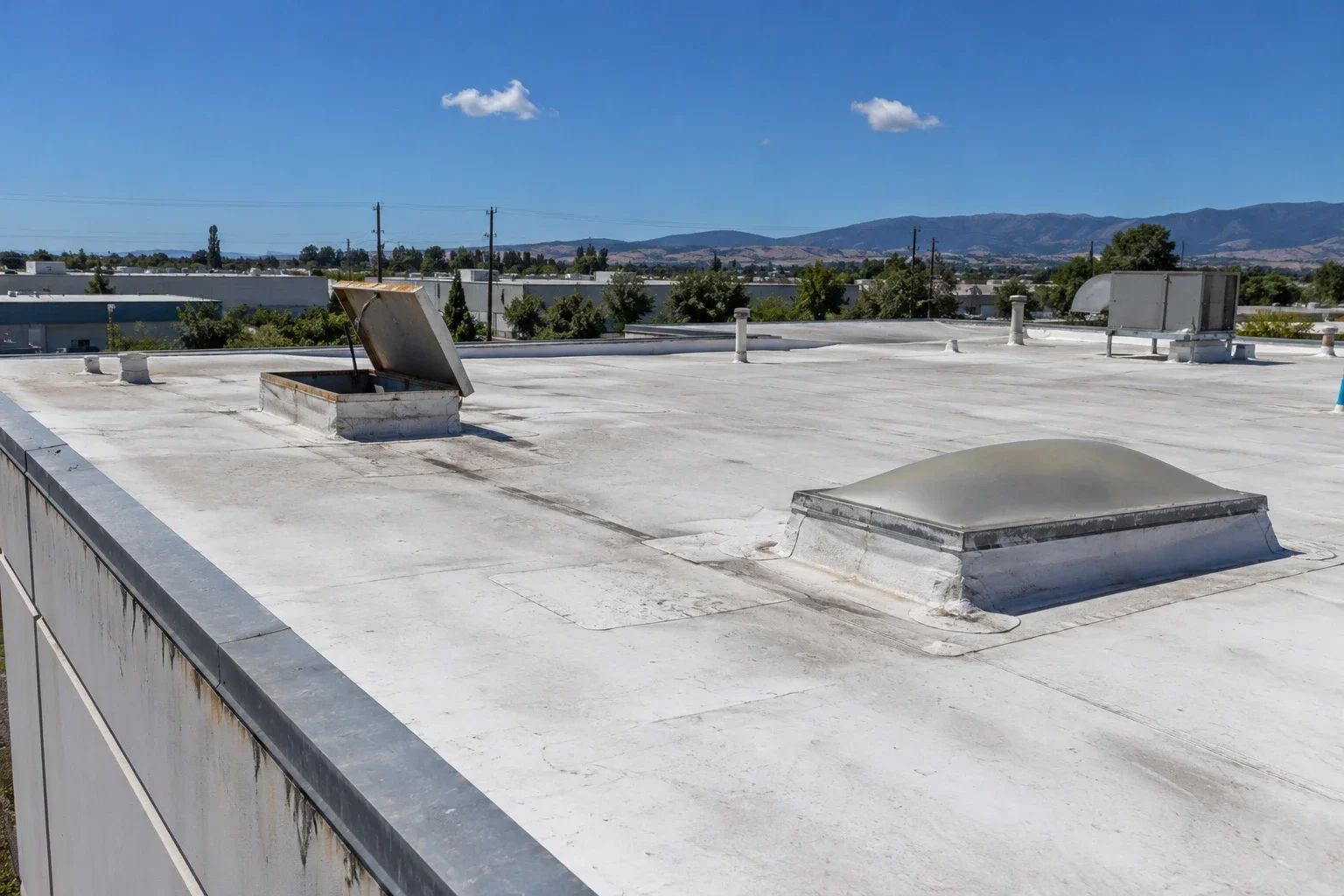 Commercial Roofing in White City Industrial Park, White City, OR Commercial Roofing in White City Industrial Park, White City, OR